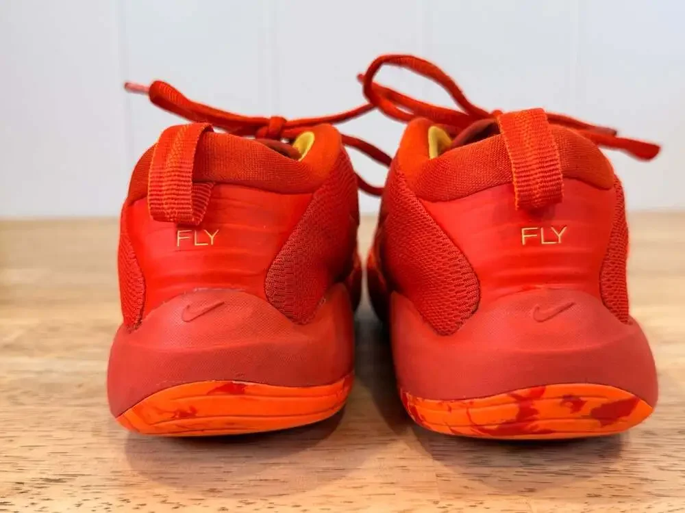 Nike IsoFly PS 'Total Orange' Basketball Shoe Big Kids Size 3.5Y